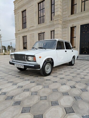 LADA (VAZ) 2107 2007, 17,500 km - 1.6 l - Saatlı