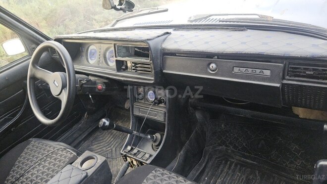 LADA (VAZ) 2107 2005, 15,245 km - 1.6 l - Salyan