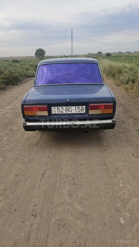 LADA (VAZ) 2107 2005, 15,245 km - 1.6 l - Salyan