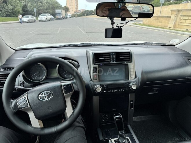 Toyota Land Cruiser Prado 2010, 105,707 km - 2.7 л - Bakı