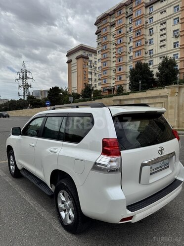 Toyota Land Cruiser Prado 2010, 105,707 km - 2.7 л - Bakı
