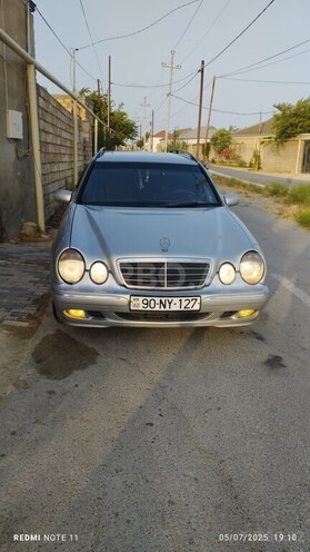 Mercedes E 220 d 2001, 640,000 km - 2.2 л - Bakı
