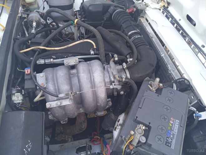 LADA (VAZ) 2107 2008, 48,000 km - 1.6 l - Qax