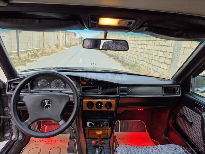 Mercedes 190 1992, 259,000 km - 1.8 l - Bakı
