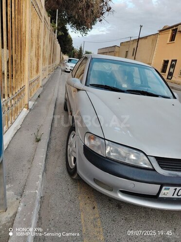 Opel Vectra 1996, 388,000 km - 1.6 l - Bakı