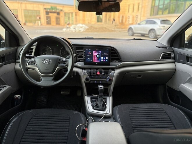 Hyundai Elantra 2017, 96,000 km - 2.0 л - Bakı