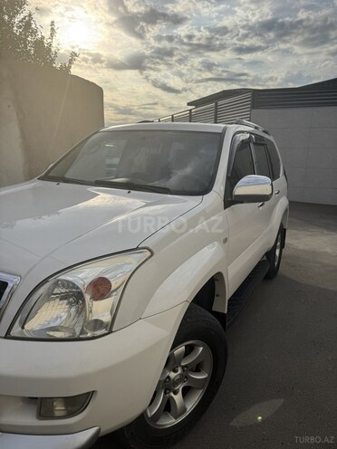 Toyota Land Cruiser Prado-9