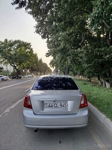 Chevrolet Lacetti-3