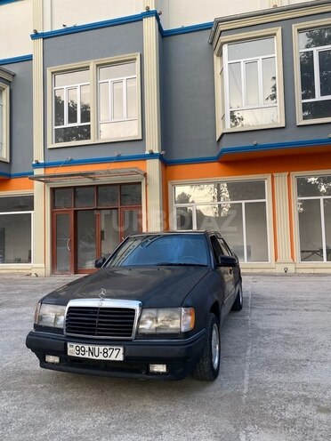 Mercedes E 200 1993, 400,000 km - 2.0 l - Lənkəran