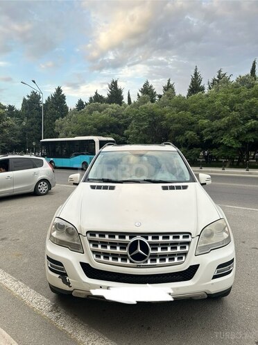 Mercedes ML 350 4MATIC 2010, 318,589 km - 3.5 l - Bakı