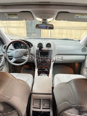 Mercedes ML 350 4MATIC 2010, 318,589 km - 3.5 l - Bakı
