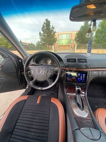 Mercedes E 220 d 2005, 405,200 km - 2.2 л - Şirvan