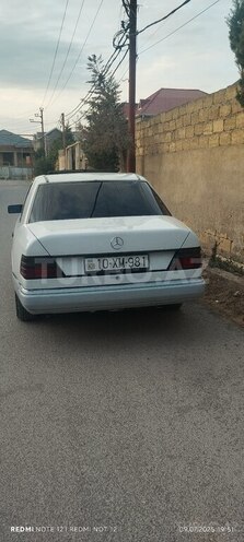 Mercedes E 220 d 1990, 519,892 km - 2.2 l - Goranboy