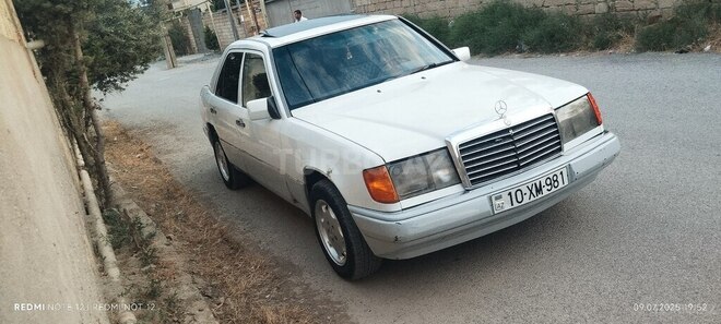 Mercedes E 220 d 1990, 519,892 km - 2.2 l - Goranboy