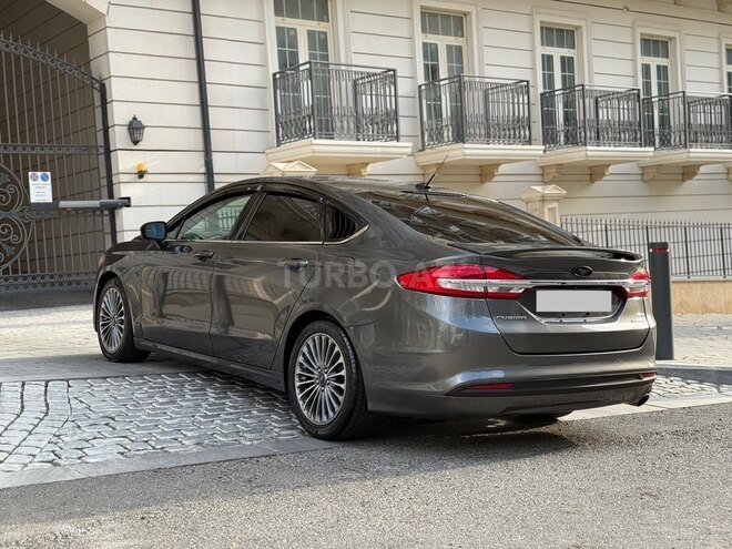 Ford Fusion (North America)-4