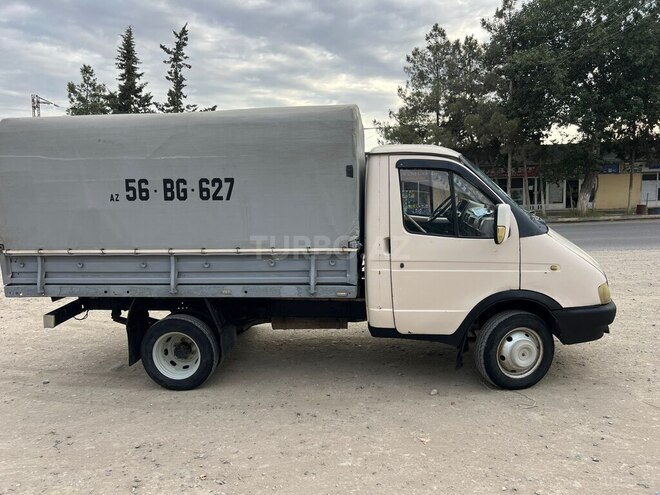 GAZ 2705-757 2001, 140,000 km - 2.4 l - Salyan