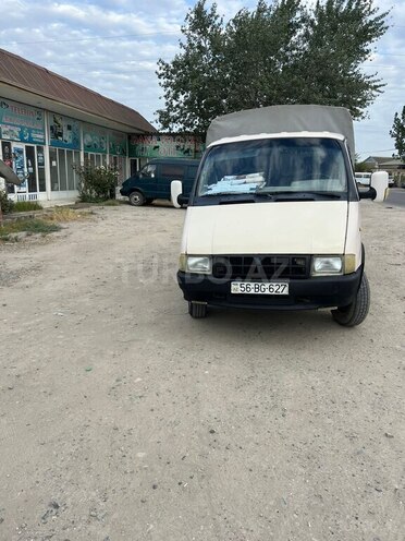 GAZ 2705-757 2001, 140,000 km - 2.4 l - Salyan