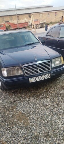 Mercedes C 220 1994, 473,245 km - 2.2 л - Bakı