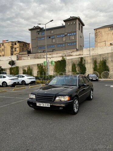 Mercedes C 220 1995, 450,000 km - 2.2 l - Bakı