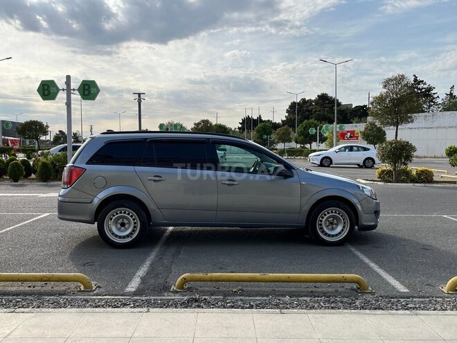 Opel Astra 2006, 300,000 km - 1.3 l - Bakı