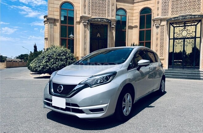 Nissan Note 2018, 102,000 km - 1.2 l - Bakı