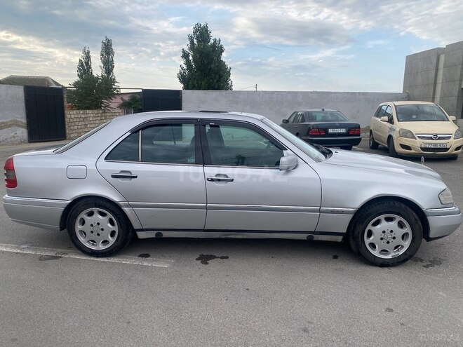 Mercedes C 180 1995, 250,000 km - 1.8 l - Bakı