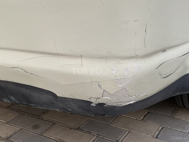 Nissan Tiida-15