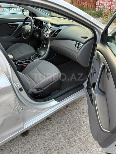 Hyundai Elantra 2015, 187,365 km - 1.8 l - Ağstafa