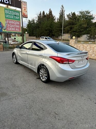 Hyundai Elantra 2015, 187,365 km - 1.8 l - Ağstafa