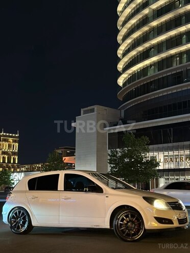 Opel Astra 2010, 400,000 km - 1.3 l - Bakı