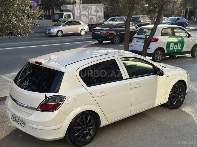 Opel Astra 2010, 400,000 km - 1.3 l - Bakı