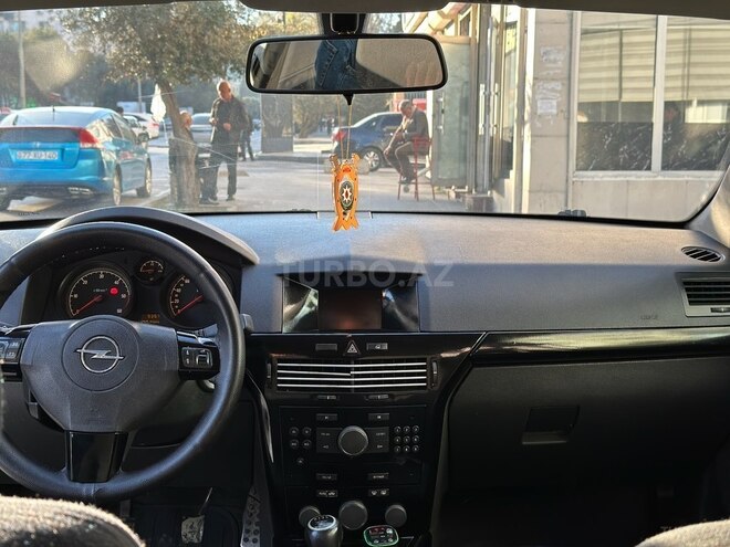 Opel Astra 2010, 400,000 km - 1.3 l - Bakı