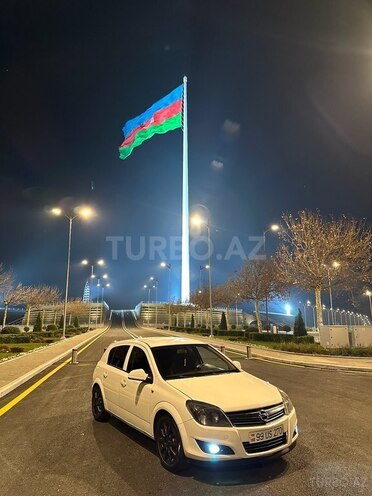 Opel Astra 2010, 400,000 km - 1.3 l - Bakı