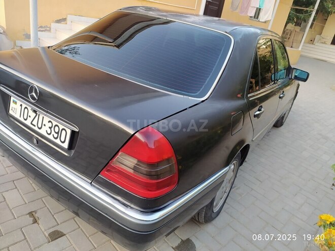 Mercedes C 200 1996, 330,000 km - 2.0 l - Bakı