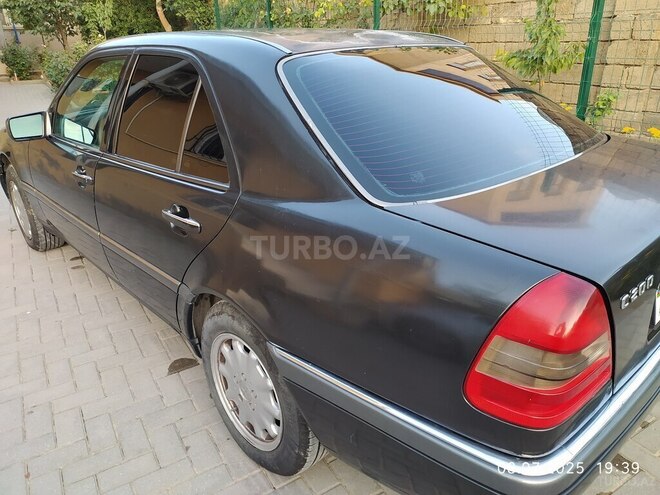 Mercedes C 200 1996, 330,000 km - 2.0 l - Bakı