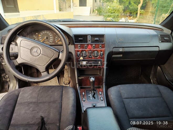 Mercedes C 200 1996, 330,000 km - 2.0 l - Bakı