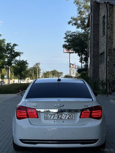 Chevrolet Cruze 2015, 133,000 km - 1.4 l - Xudat