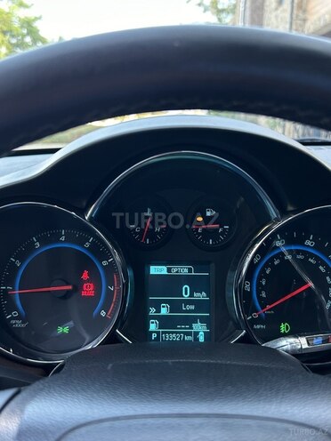Chevrolet Cruze 2015, 133,000 km - 1.4 l - Xudat