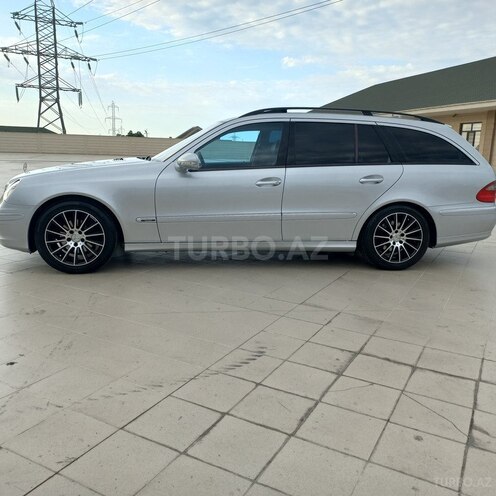 Mercedes E 220 2006, 600,000 km - 2.2 l - Bakı