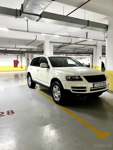Volkswagen Touareg-2