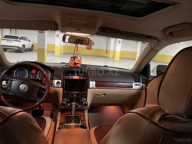 Volkswagen Touareg-7