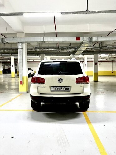 Volkswagen Touareg-6