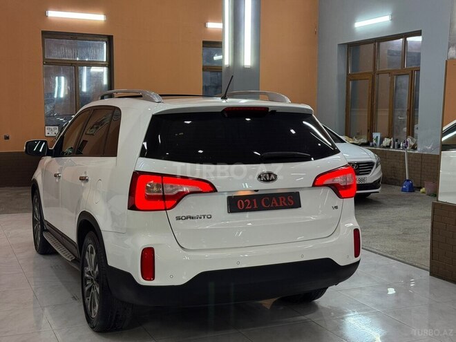 Kia Sorento-16