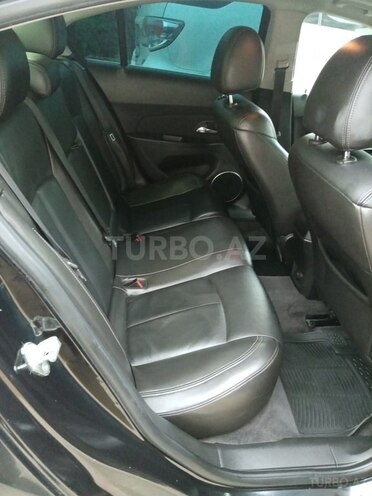Chevrolet Cruze 2011, 243,709 km - 1.4 l - İsmayıllı