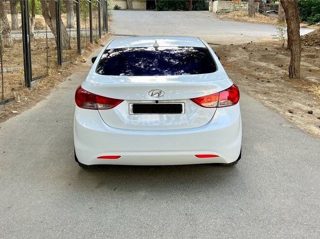 Hyundai Elantra 2013, 241,500 km - 1.8 l - Bakı