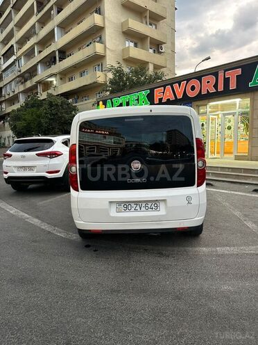Fiat Doblo 2011, 228,489 km - 1.4 l - Bakı