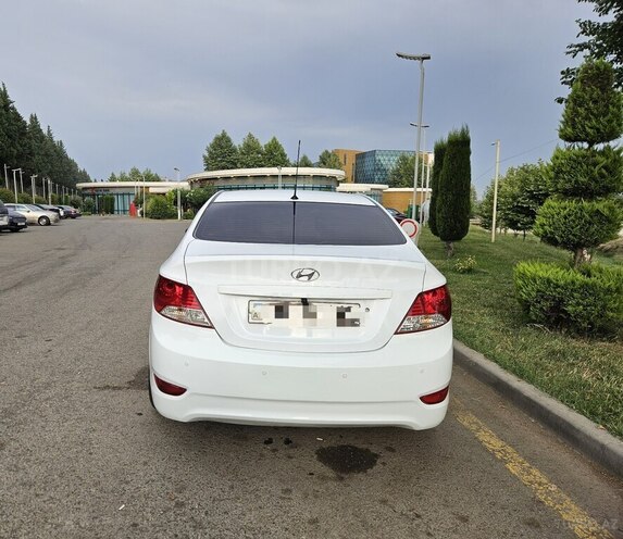 Hyundai Accent 2012, 279,000 km - 1.4 l - Bakı