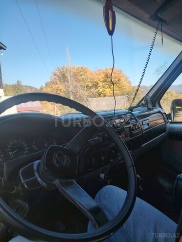 GAZ 3302-288 2004, 292,872 km - 2.4 l - Lerik
