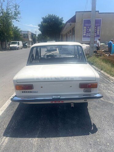 LADA (VAZ) 21011-3