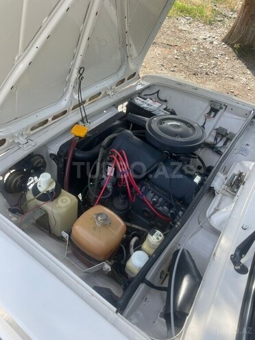 LADA (VAZ) 21011-14